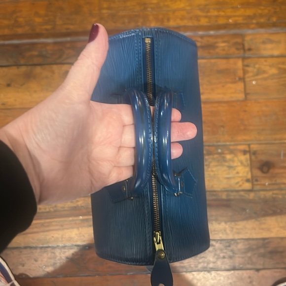 Louis Vuitton Epi Speedy 25 - Picture 4 of 17